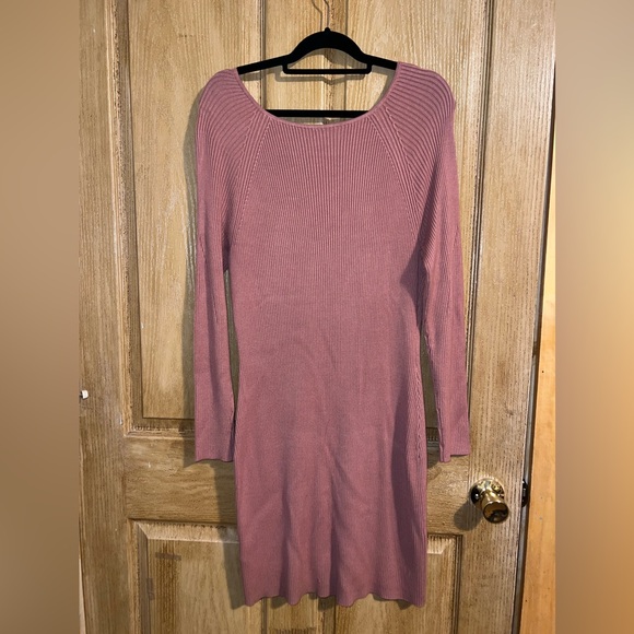 Abercrombie & Fitch pink ribbed dress. Size XL. Mauve. A&F - Picture 2 of 3